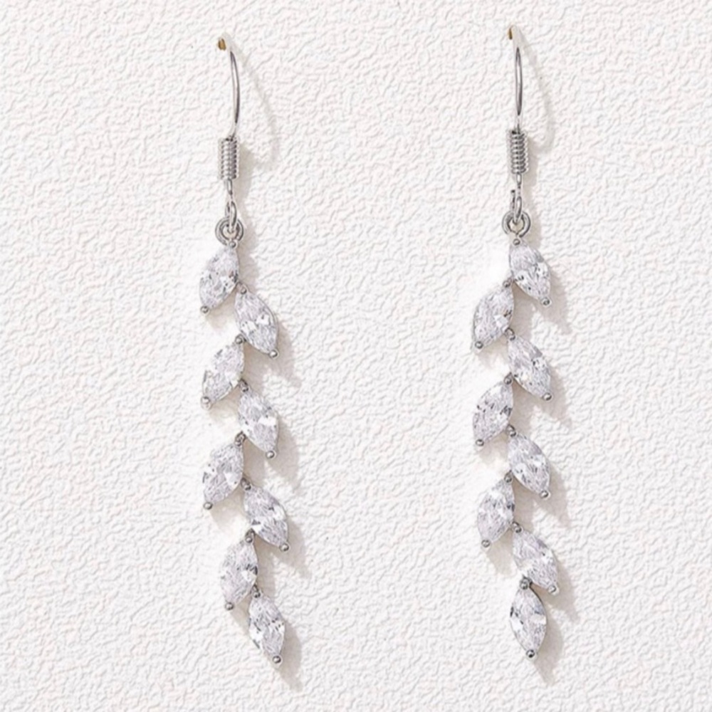 NWOT BHLDN Earings